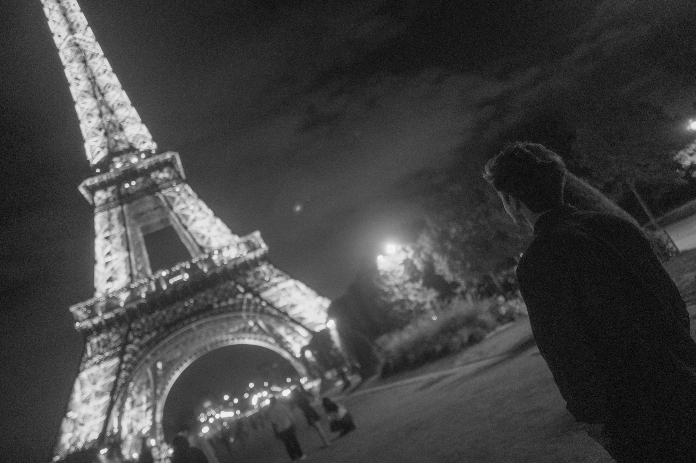 Du Vieux Paris, shot on Leica Q3 – Summilux 28mm f1.7